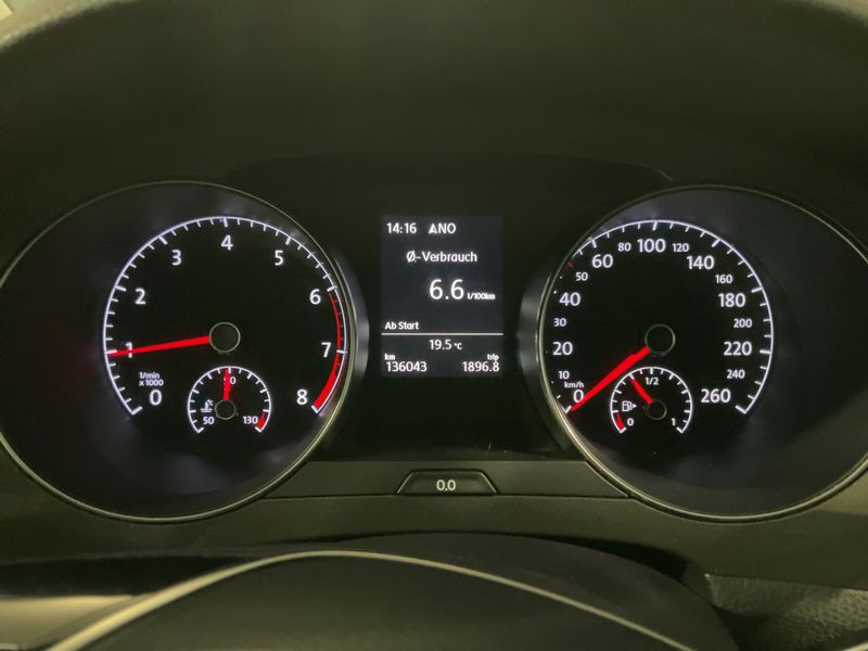 Volkswagen Golf VII Sportsvan 1.0 TSI Join — zdjęcie 13