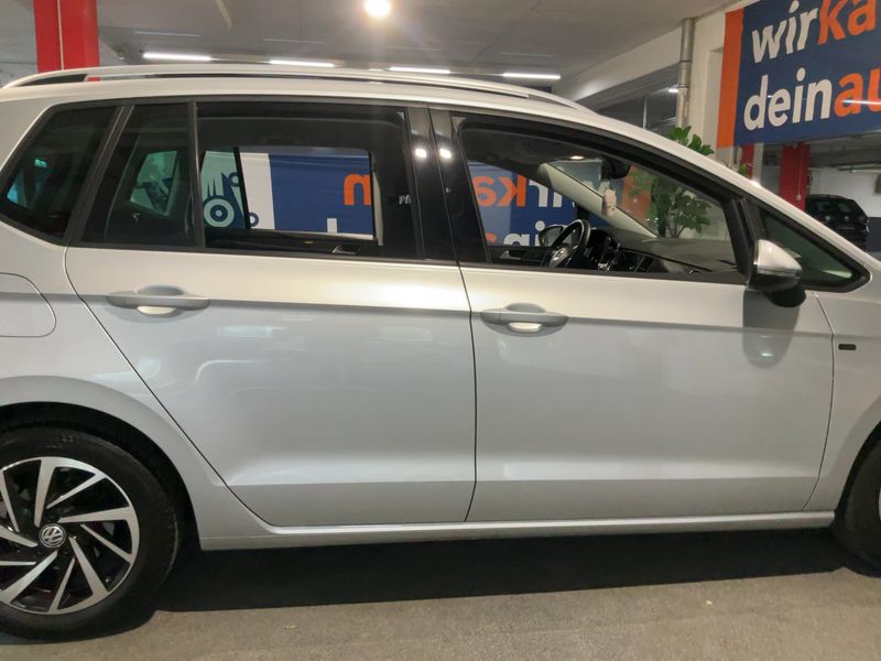 Volkswagen Golf VII Sportsvan 1.0 TSI Join — zdjęcie 7