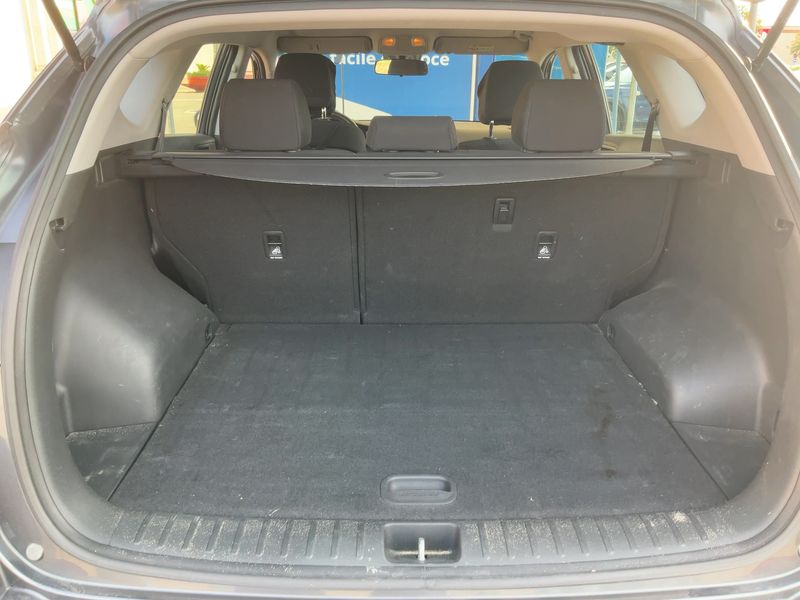 Hyundai Tucson 1.7 CRDi Classic blue 2WD — zdjęcie 10