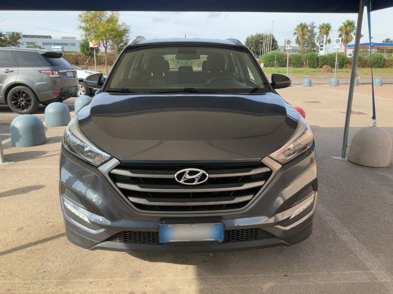 Hyundai Tucson 1.7 CRDi Classic blue 2WD — zdjęcie 9