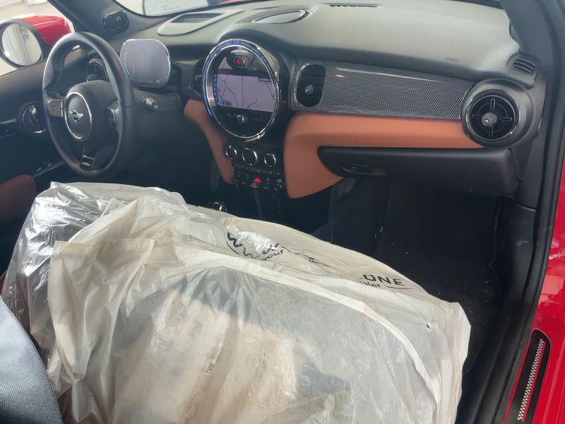 MINI Cabrio John Cooper Works — zdjęcie 12