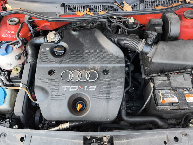 Audi A3 1.9 TDI Ambition — zdjęcie 8