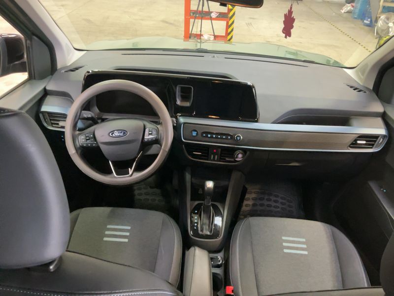 Ford Tourneo Courier 1.0 EcoBoost Active — zdjęcie 12