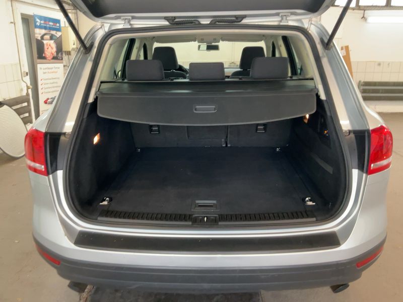 Volkswagen Touareg 3.0 V6 TDI Terrain Tech BlueMotion Tech — zdjęcie 10