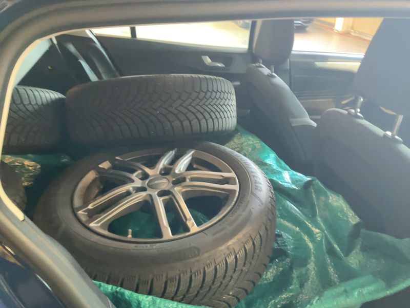 Ford Focus 1.5 TDCi EcoBlue Cool&Connect — zdjęcie 14