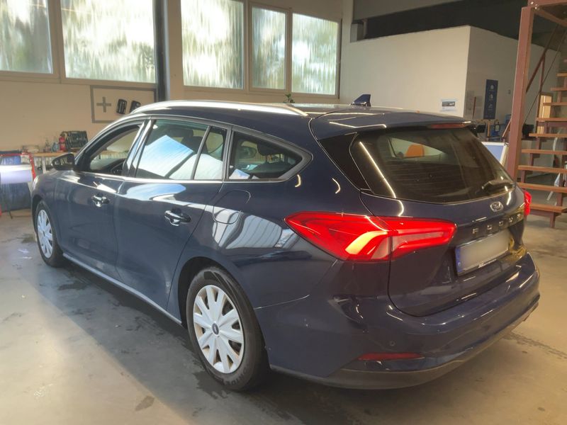 Ford Focus 1.5 TDCi EcoBlue Cool&Connect — zdjęcie 3