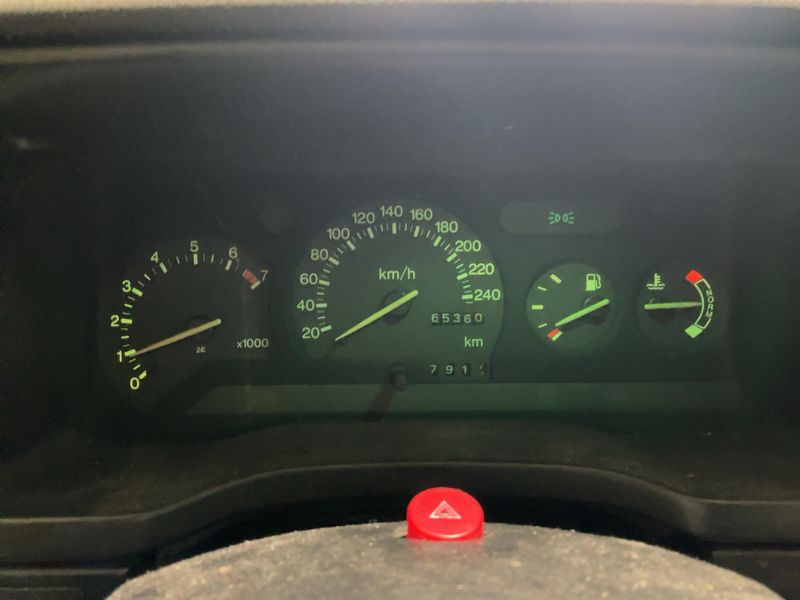 Ford Escort 1.6 CLX — zdjęcie 4