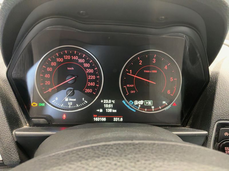 BMW 2er 220d — zdjęcie 13