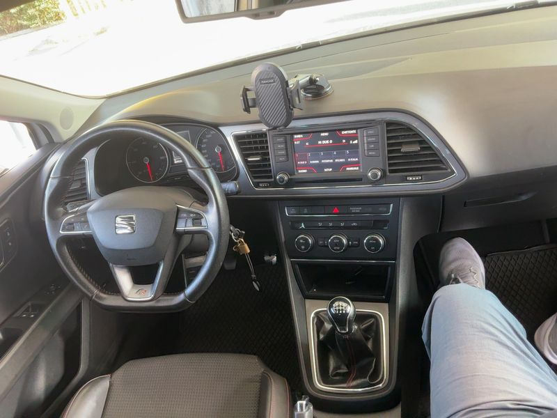 Seat Leon 2.0 TDI FR — zdjęcie 12