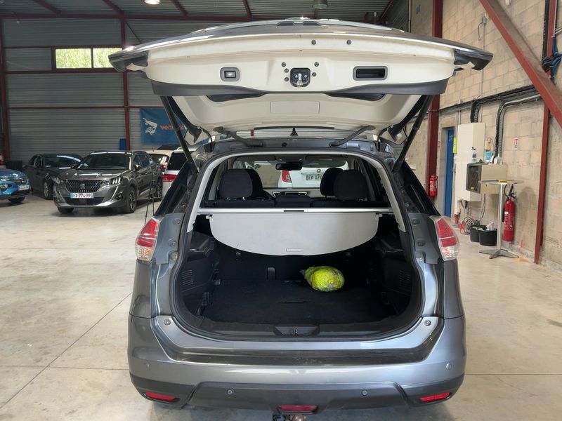 Nissan X-Trail 1.6 dCi 360 — zdjęcie 10