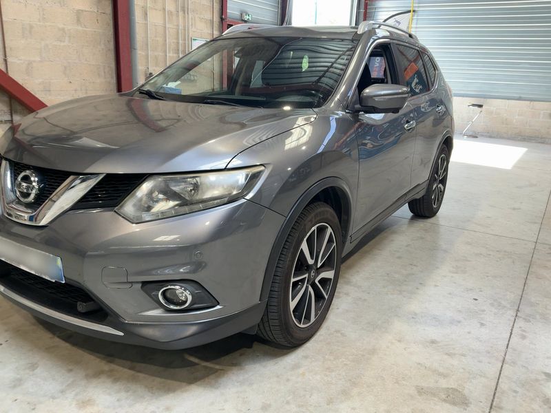 Nissan X-Trail 1.6 dCi 360 — zdjęcie 2
