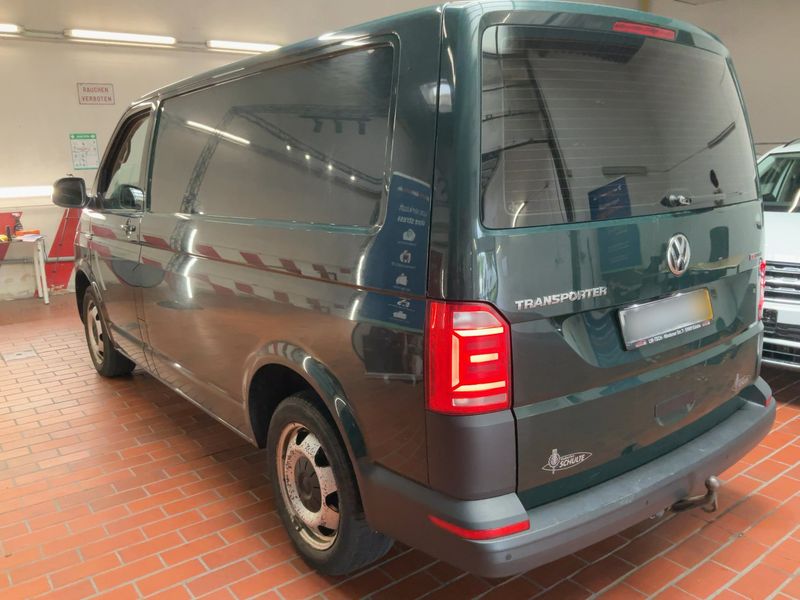 Volkswagen T6 Transporter 2.0 TDI Kasten 4Motion — zdjęcie 3