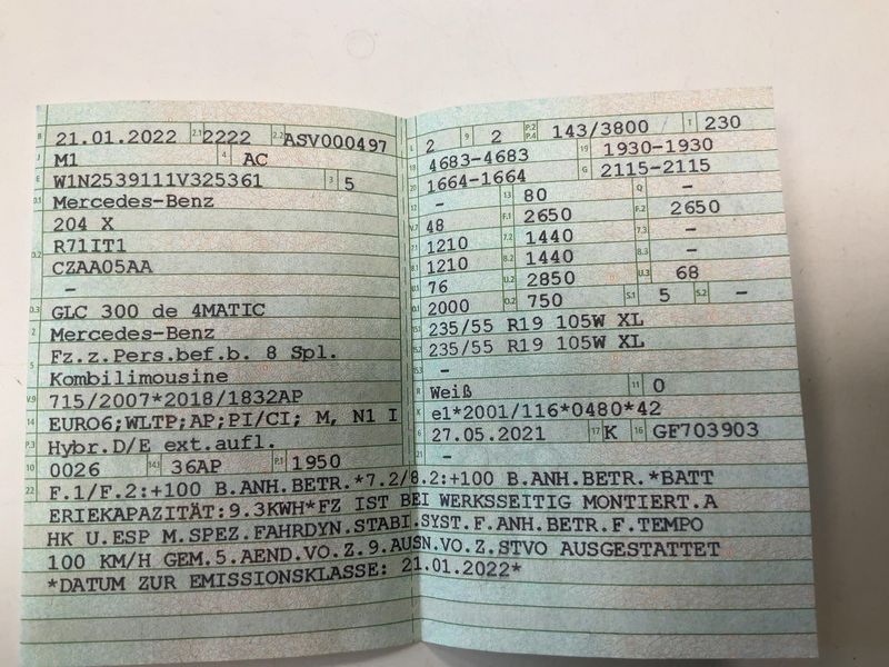 Mercedes-Benz GLC-Klasse GLC 300 de 4Matic — zdjęcie 15