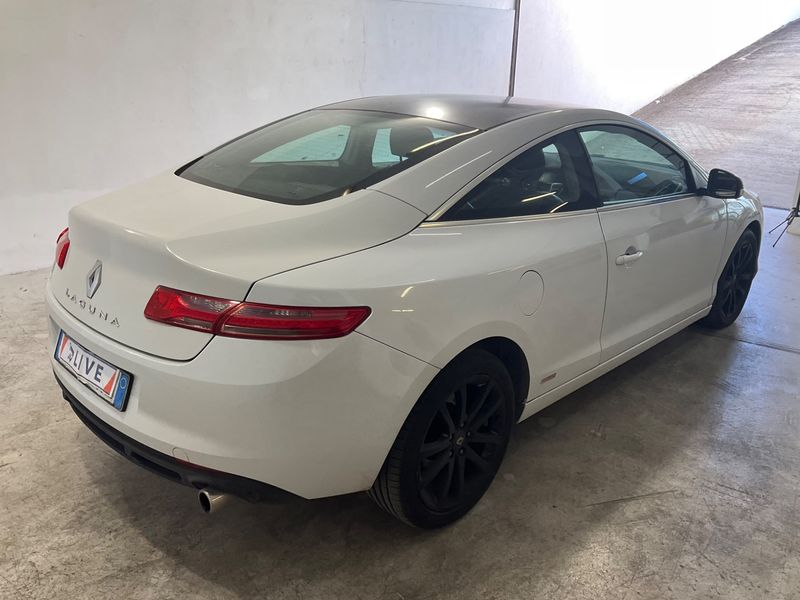 Renault Laguna 2.0 dCi Monaco GP — zdjęcie 2