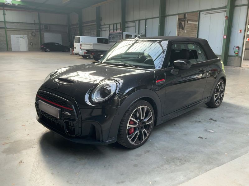 MINI Cabrio John Cooper Works — zdjęcie 1