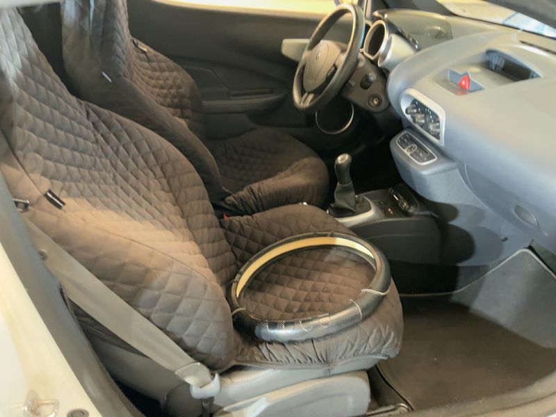 Renault Wind 1.2 Dynamique — zdjęcie 11