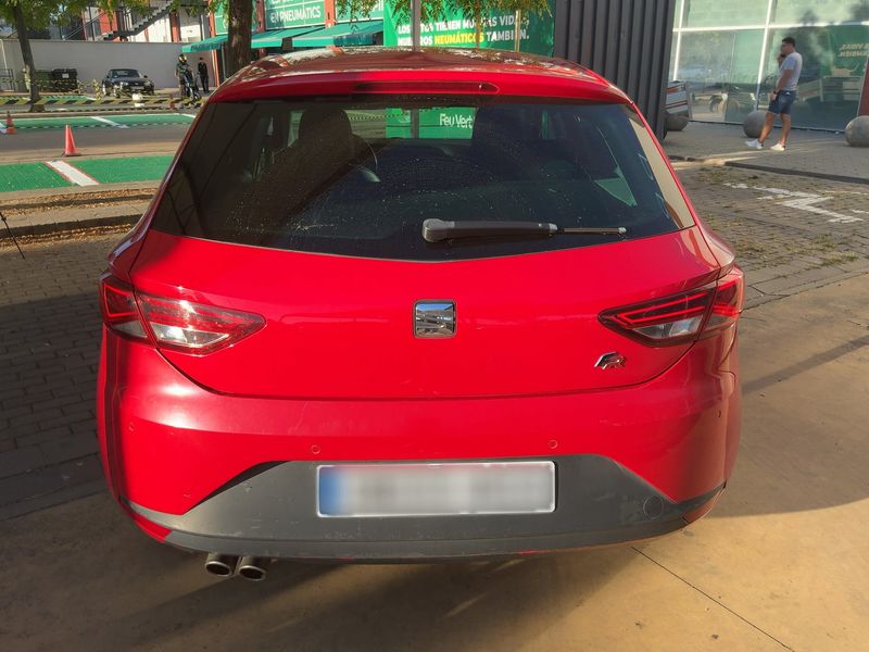 Seat Leon 2.0 TDI FR — zdjęcie 5