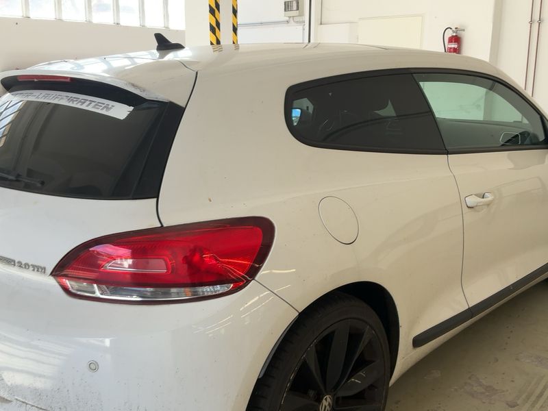 Volkswagen Scirocco 2.0 TDI BlueMotion Tech — zdjęcie 6