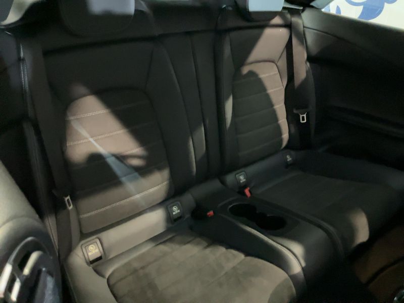 Mercedes-Benz C-Klasse C 200 AMG Line — zdjęcie 14