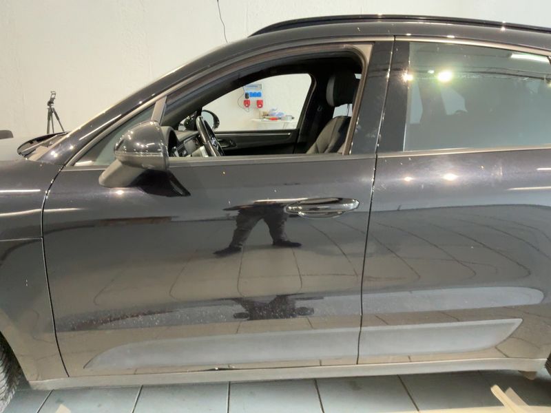 Porsche Macan Basis — zdjęcie 4