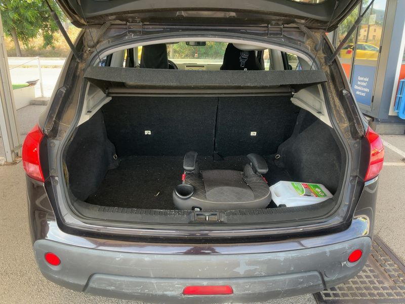 Nissan Qashqai 1.5 dCi Tekna — zdjęcie 10