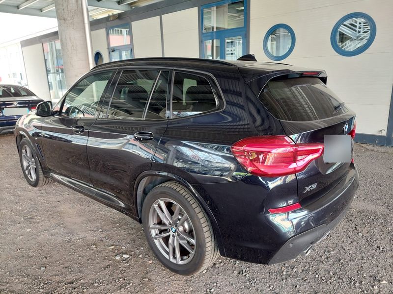 BMW X3 xDrive 20d Mild-Hybrid M Sport — zdjęcie 3