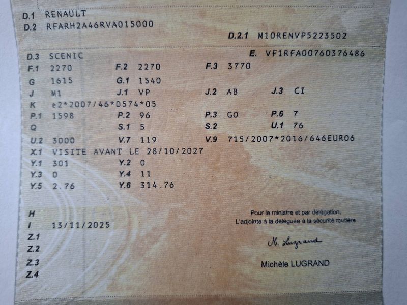 Renault Grand Scenic 1.6 dCi Limited — zdjęcie 15