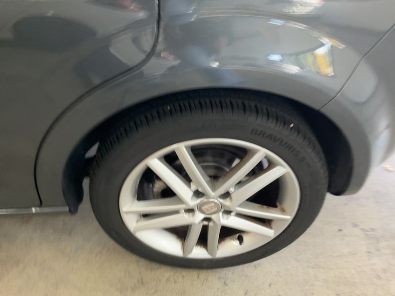 Seat Leon 2.0 TDI FR — zdjęcie 18