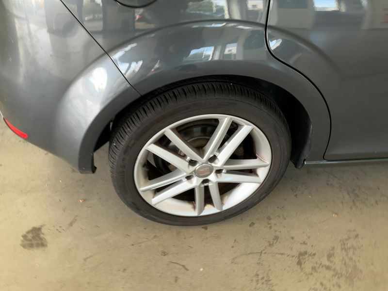 Seat Leon 2.0 TDI FR — zdjęcie 19