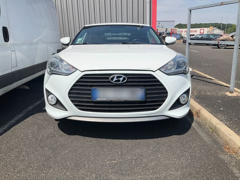 Hyundai Veloster 1.6 TGDI Turbo — zdjęcie 9