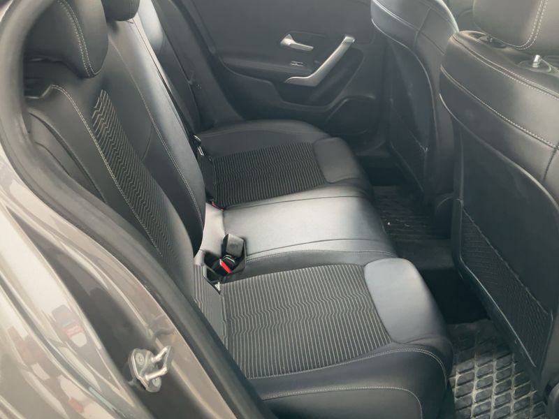 Mercedes-Benz A-Klasse A 180 d — zdjęcie 14