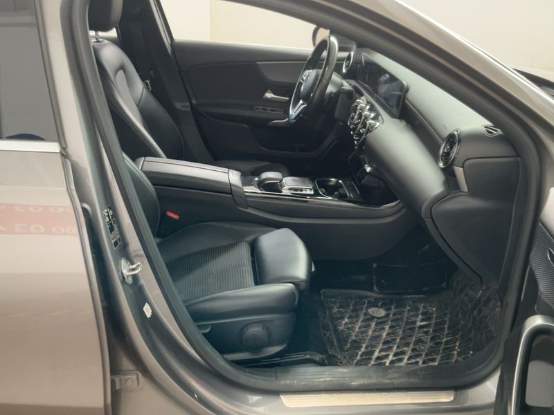 Mercedes-Benz A-Klasse A 180 d — zdjęcie 11