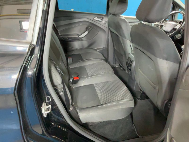 Ford C-Max 1.5 EcoBoost Sport — zdjęcie 14