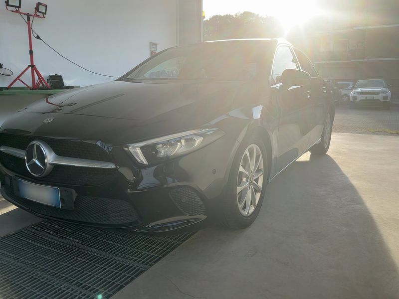 Mercedes-Benz A-Klasse A 180 d Sport — zdjęcie 2