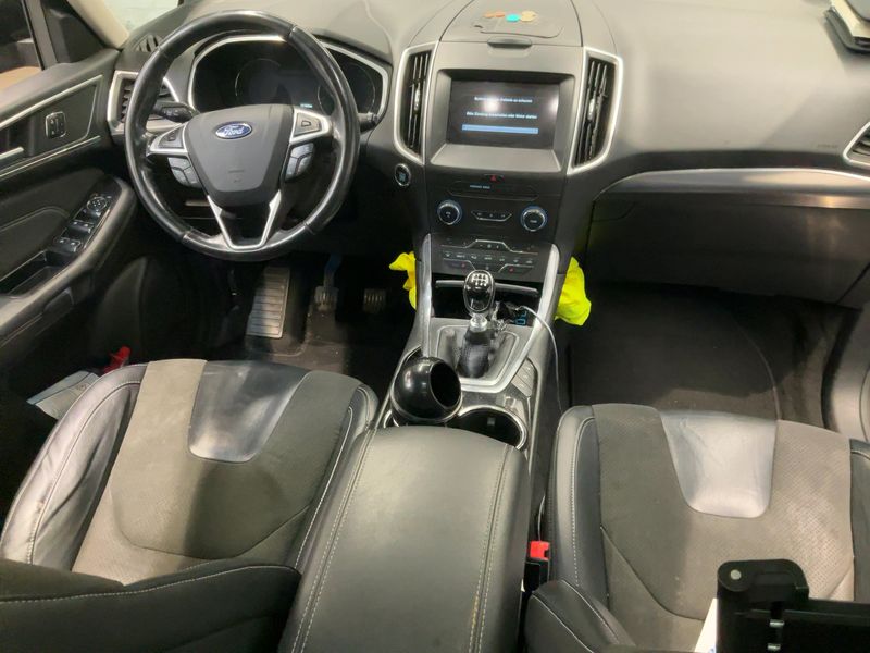 Ford Galaxy 1.5 EcoBoost Titanium — zdjęcie 12