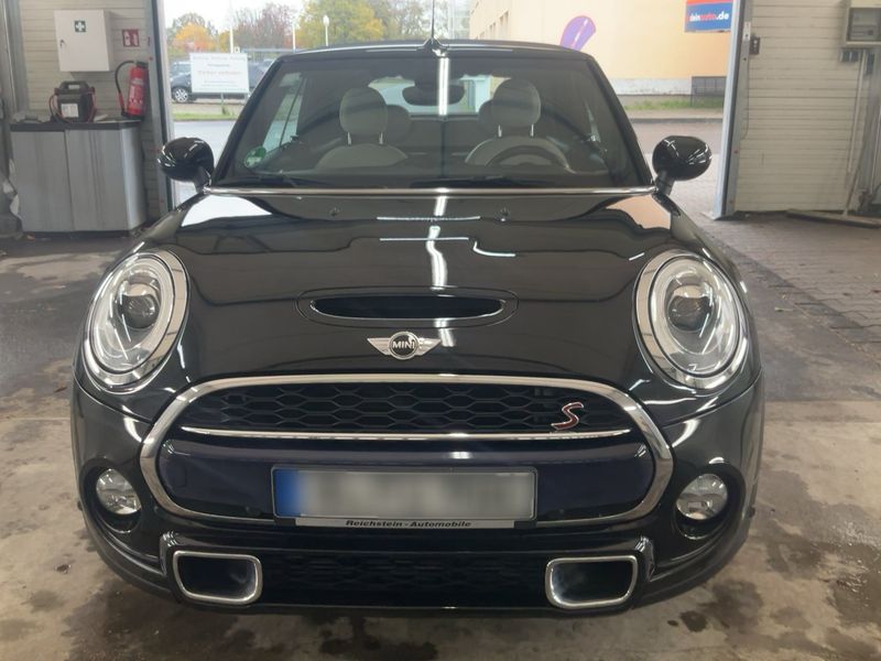 MINI Cabrio Cooper S — zdjęcie 9