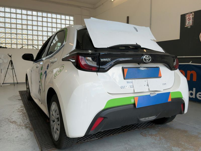 Toyota Yaris 1.0 Comfort — zdjęcie 3