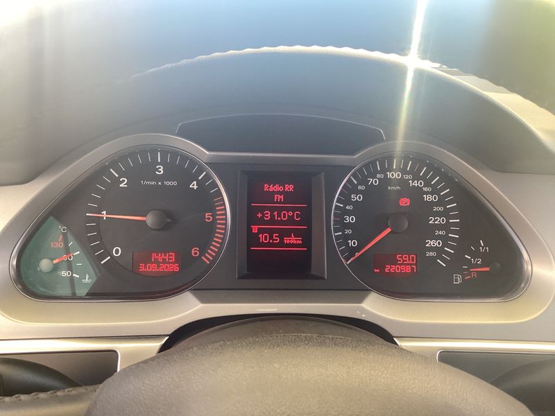 Audi A6 2.0 TDI — zdjęcie 13