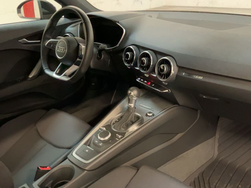 Audi TT 40 TFSI — zdjęcie 12