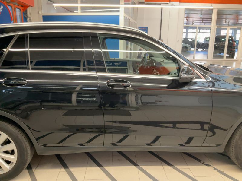 Mercedes-Benz GLC-Klasse GLC 220 d 4Matic — zdjęcie 7