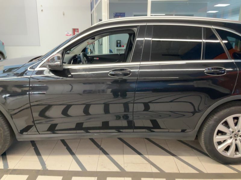 Mercedes-Benz GLC-Klasse GLC 220 d 4Matic — zdjęcie 4