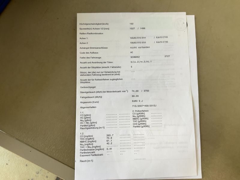 Volkswagen Golf VII 1.2 TSI Comfortline BlueMotion Tech — zdjęcie 16