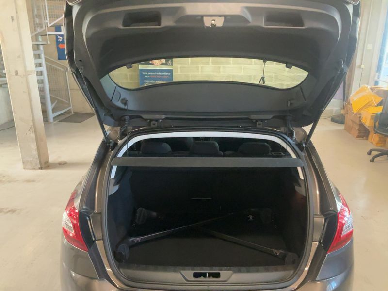 Peugeot 308 1.6 e-HDi Allure — zdjęcie 10