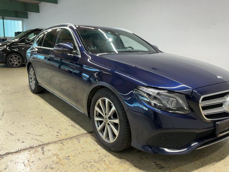 Mercedes-Benz E-Klasse E 200 d T Avantgarde — zdjęcie 8