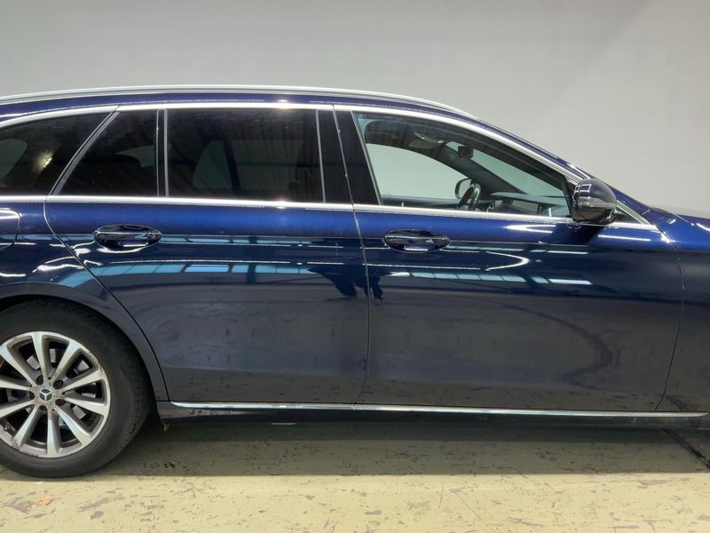 Mercedes-Benz E-Klasse E 200 d T Avantgarde — zdjęcie 7