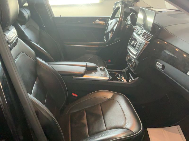 Mercedes-Benz GL-Klasse GL 500 4Matic BlueEfficiency — zdjęcie 11