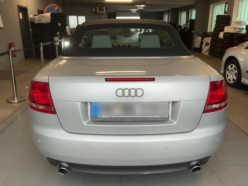 Audi A4 1.8 Turbo — zdjęcie 5