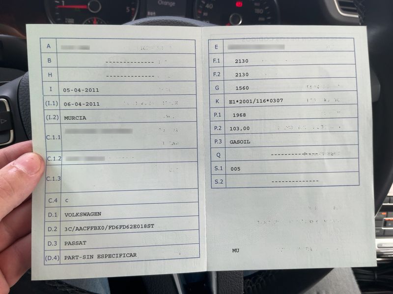 Volkswagen Passat 2.0 TDI Advance BlueMotion Tech — zdjęcie 15