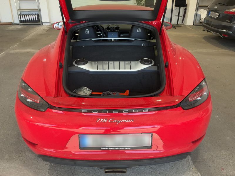 Porsche 718 Cayman 2.0 — zdjęcie 10