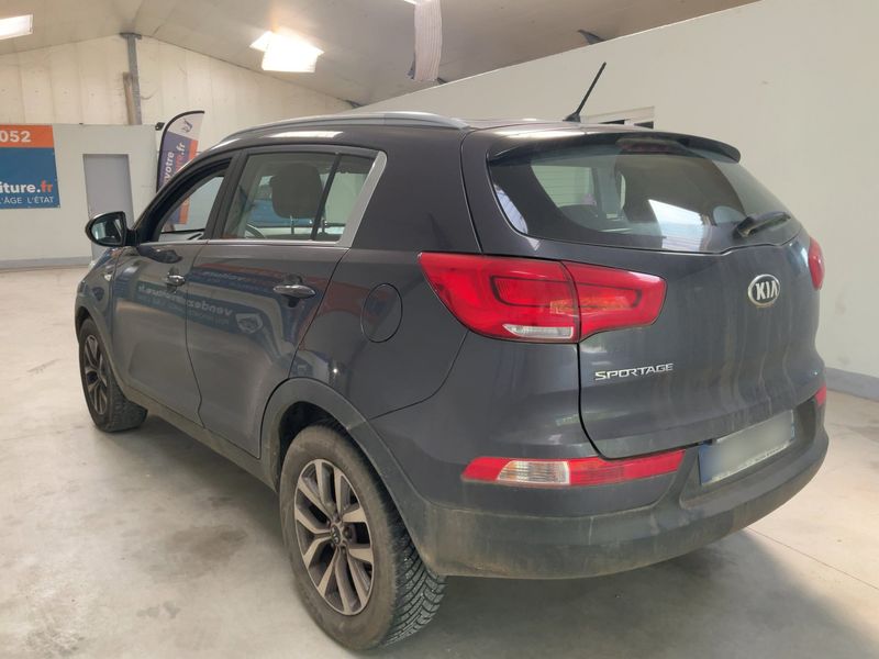 Kia Sportage 1.7 CRDi Active 2WD — zdjęcie 3